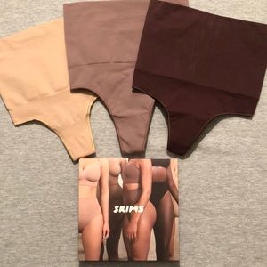 SKIMS Core Control Thong